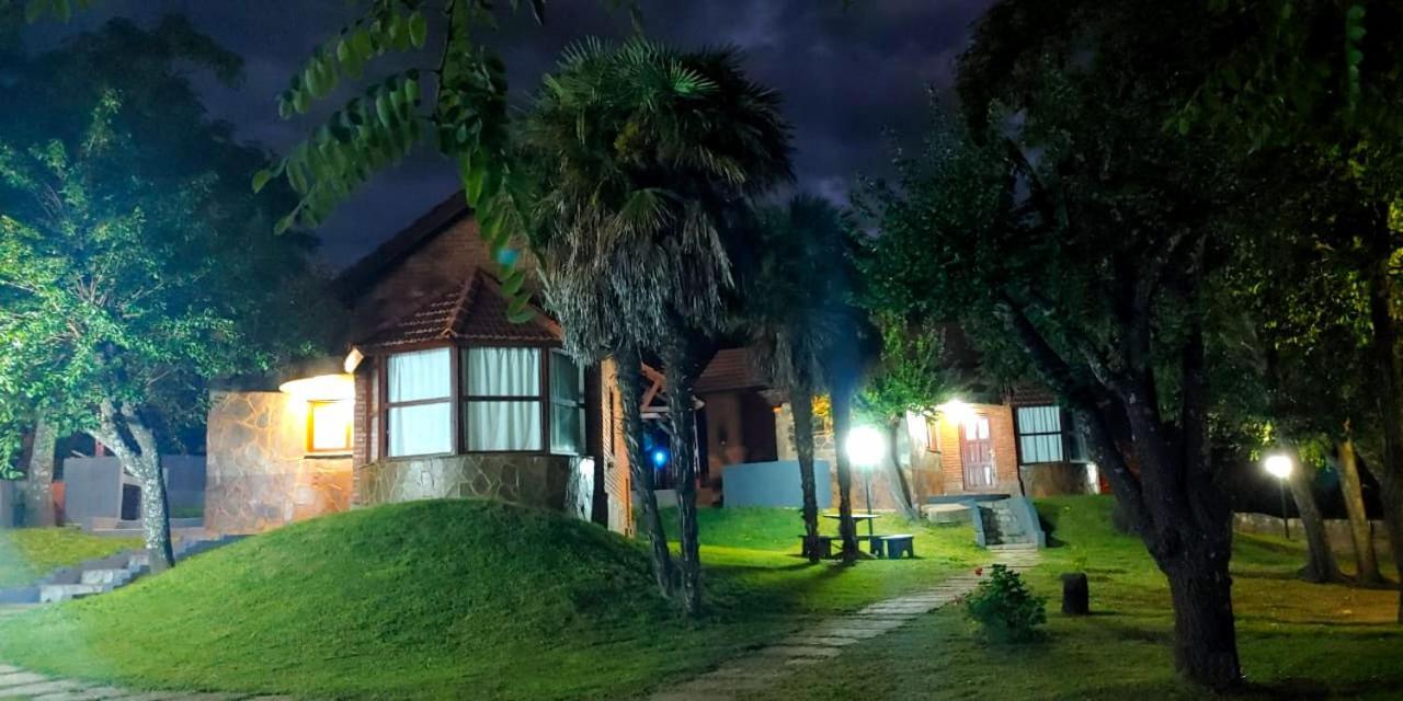 Cabanas El Refugio De Los Pajaros Merlo المظهر الخارجي الصورة